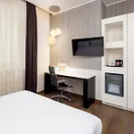 By Ihg