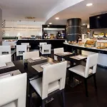By Ihg 4* Genoa