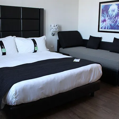 By Ihg 4* Genua
