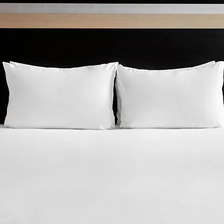 By Ihg 4* Genua