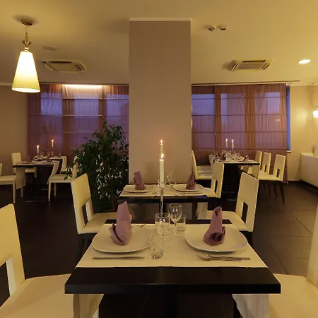 By Ihg Genua
