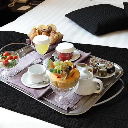 By Ihg Hotell 4*