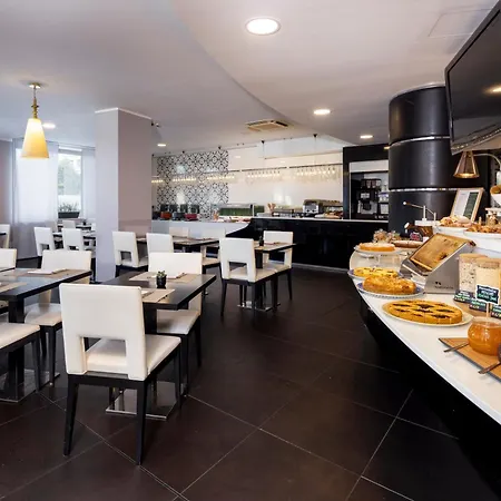 Otel By Ihg 4*