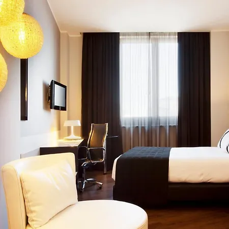 By Ihg 4* Genua