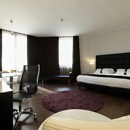 By Ihg Hotel 4*