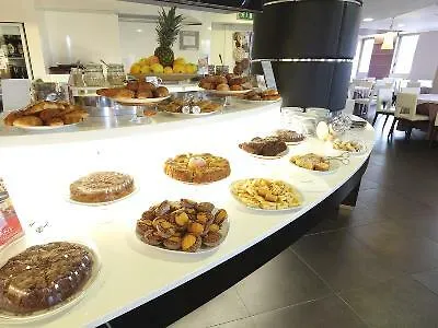 ホリデー ジェノア シティ 4* ジェノヴァ