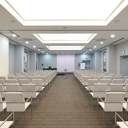 By Ihg Genua