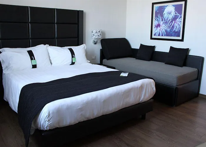 By Ihg 4* Génova