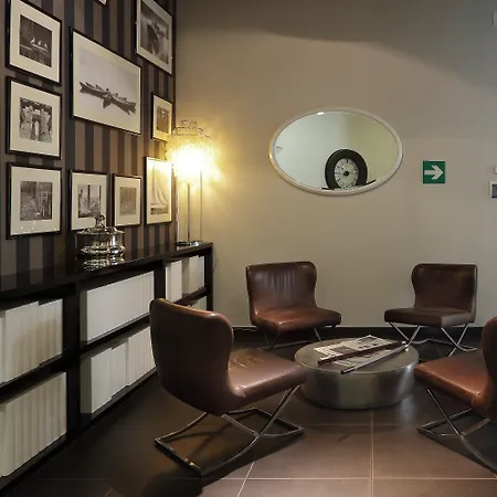 Hotel By Ihg 4*